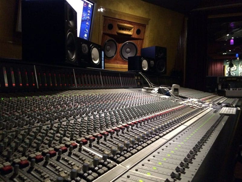 Pressure Point Recording Studios in Chicago