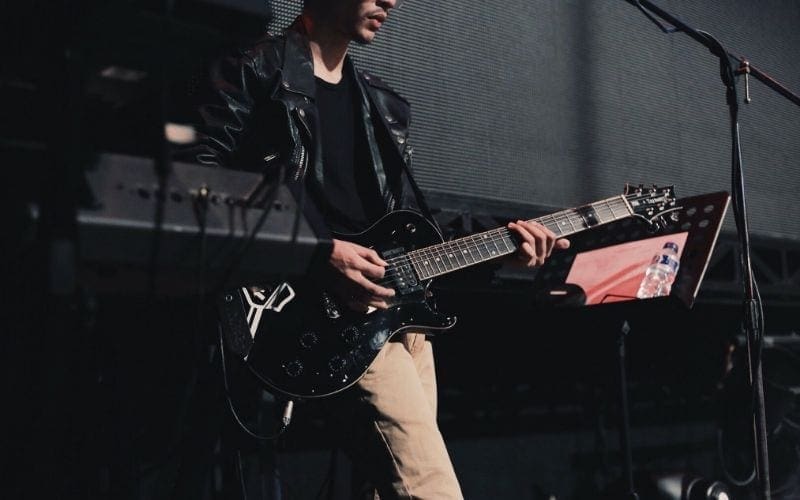 Helix electric guitar