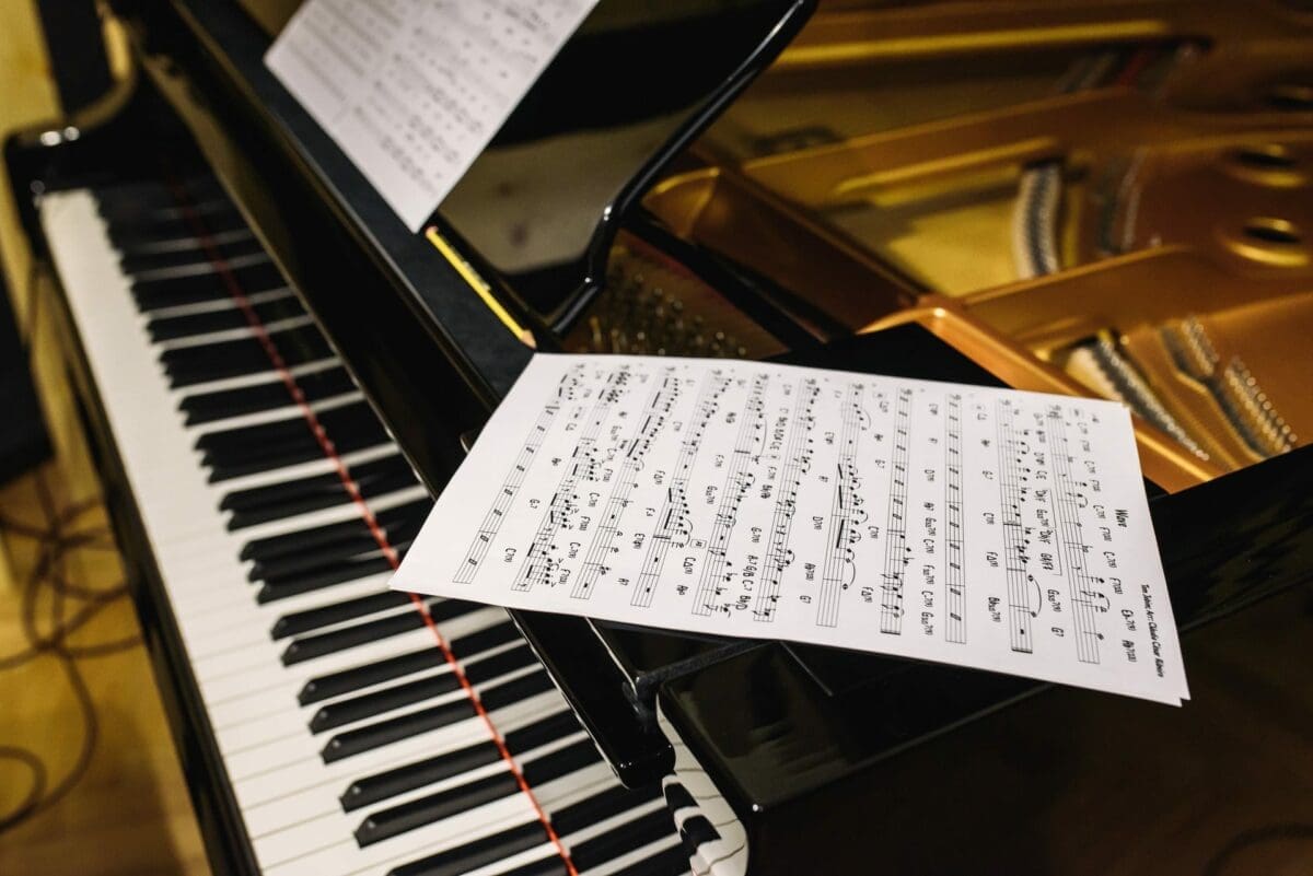 piano pitch key singing