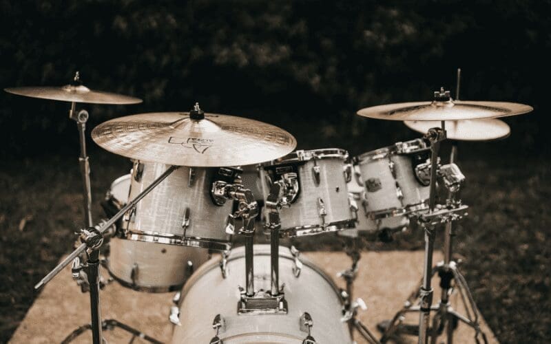 how to set up a drum set