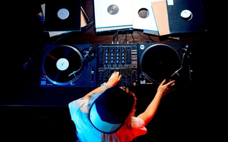 how to be a dj