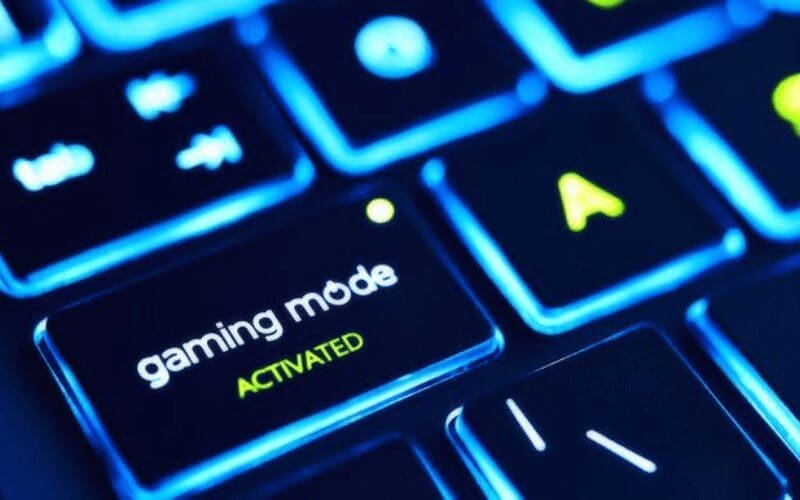 Keyboard gaming keys